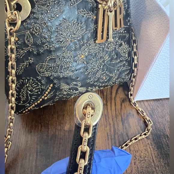 🩷Sold🩷Good condition lady Dior mini - Picture 5 of 9